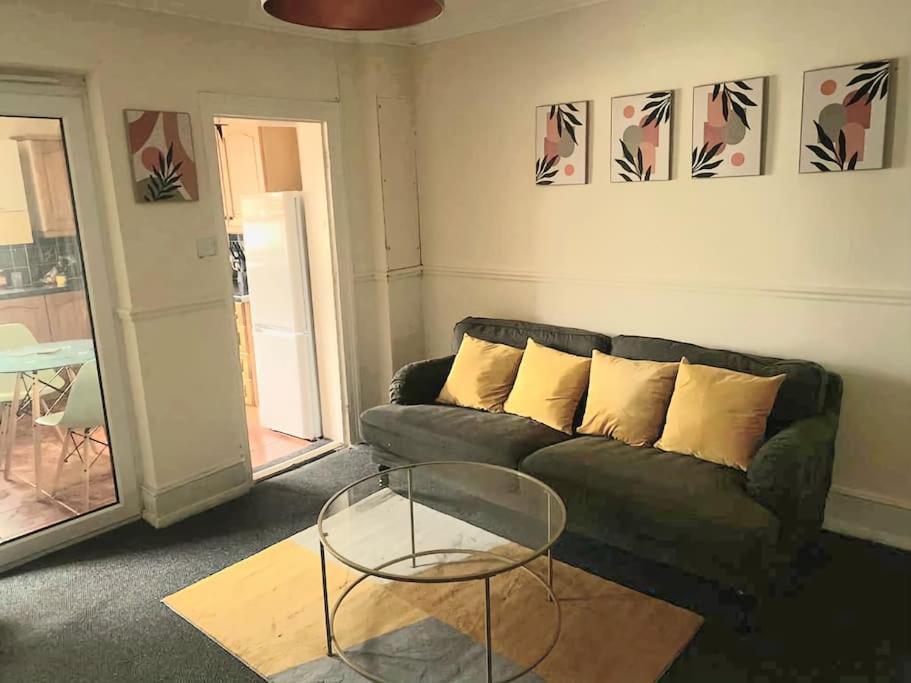 Evo A - Gravesend 1 Bedroom Apartment Buitenkant foto