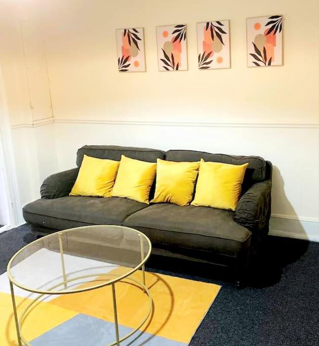 Evo A - Gravesend 1 Bedroom Apartment Buitenkant foto