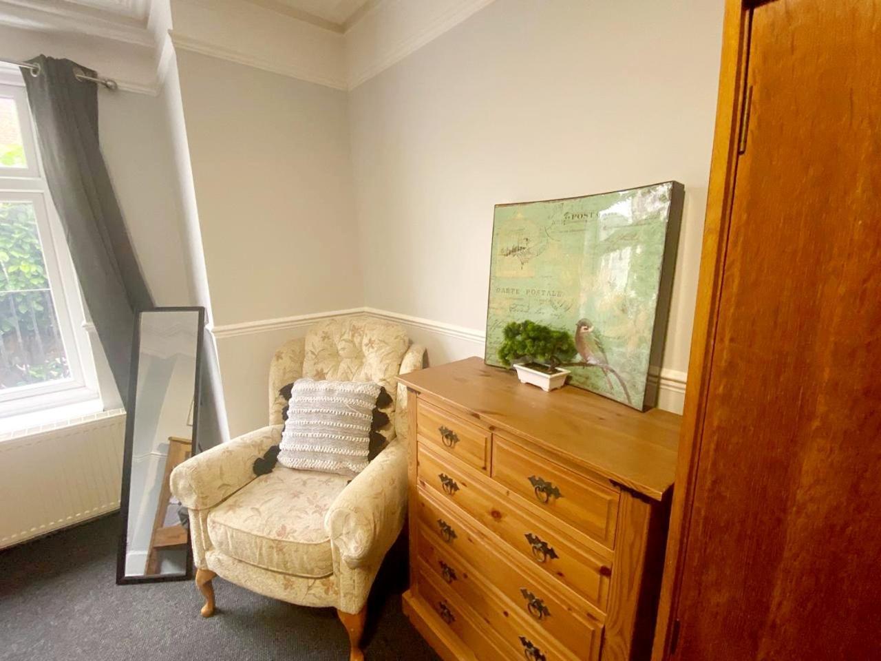 Evo A - Gravesend 1 Bedroom Apartment Buitenkant foto