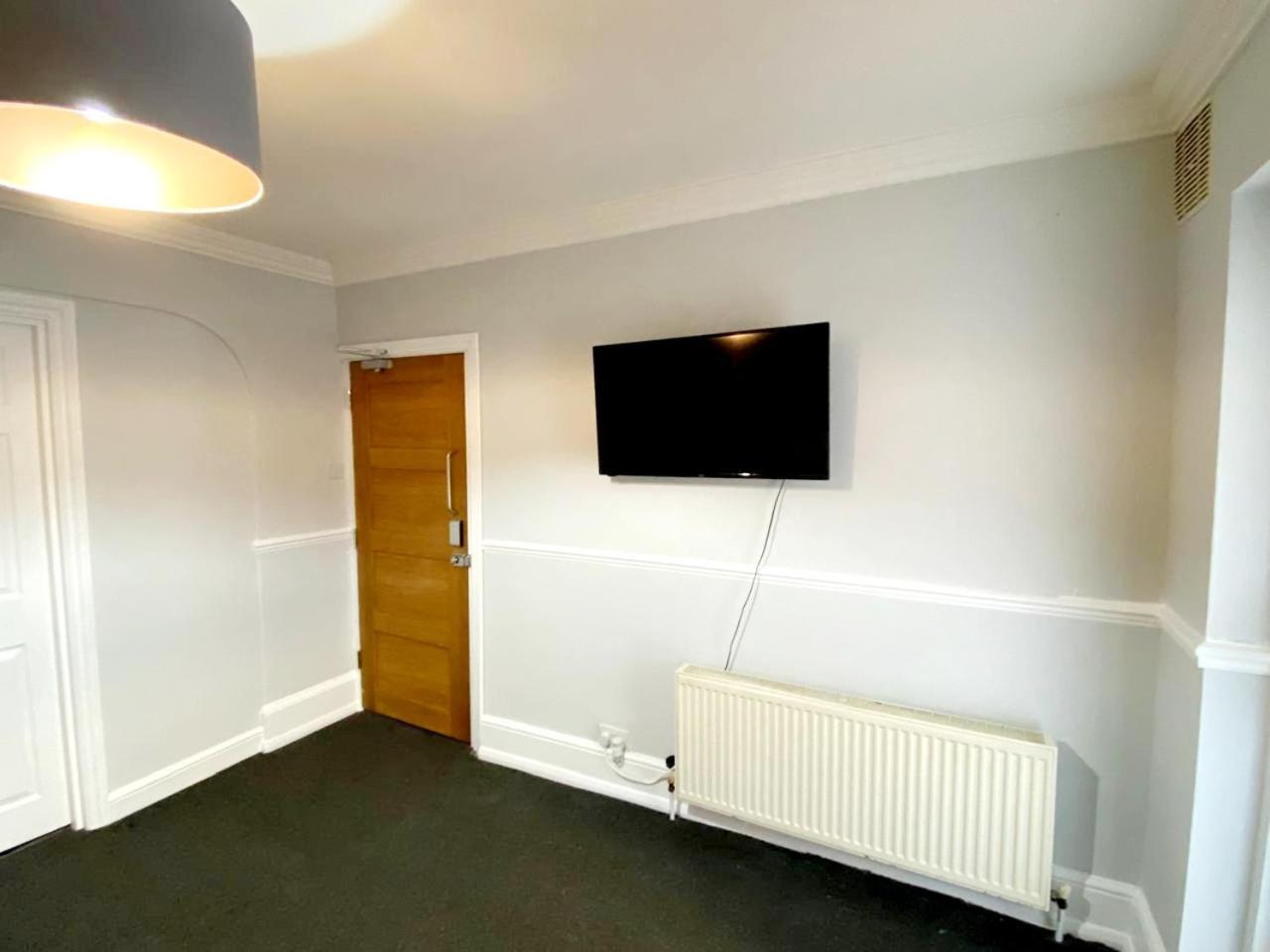 Evo A - Gravesend 1 Bedroom Apartment Buitenkant foto